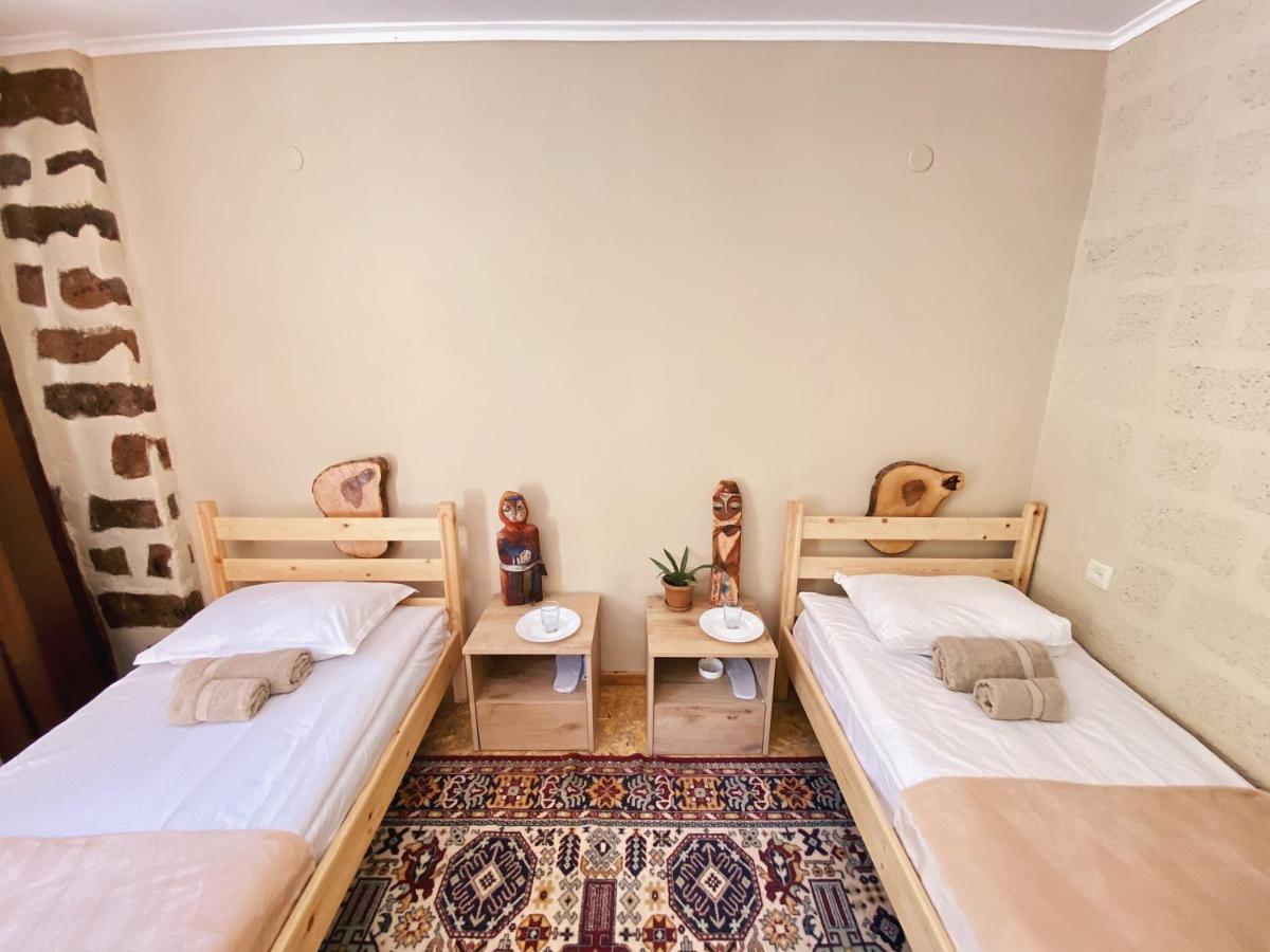Hovek Guest House Дилижан Экстерьер фото