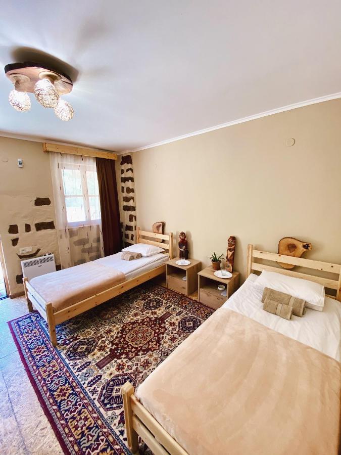 Hovek Guest House Дилижан Экстерьер фото